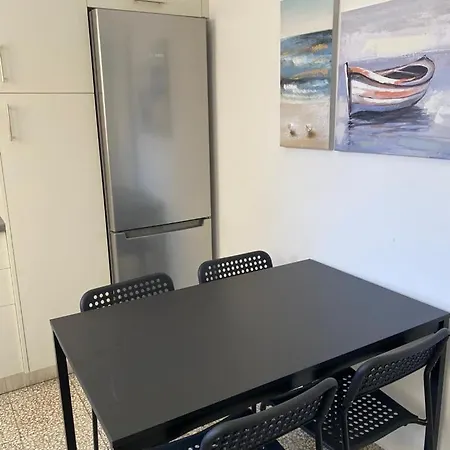 Apartman Cozy Corner 2 Bedroom In Limassol Aglantzia