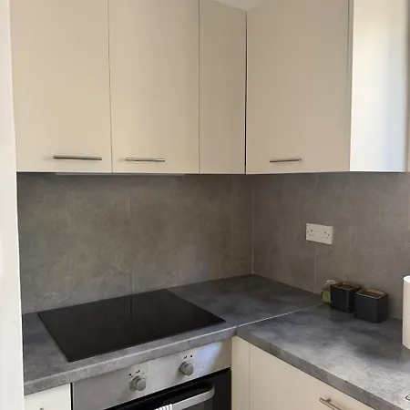 Cozy Corner 2 Bedroom In Limassol Apartman Aglantzia