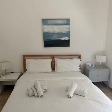 Cozy Corner 2 Bedroom In Limassol Apartman