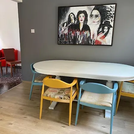 Cozy Corner 2 Bedroom In Limassol *
